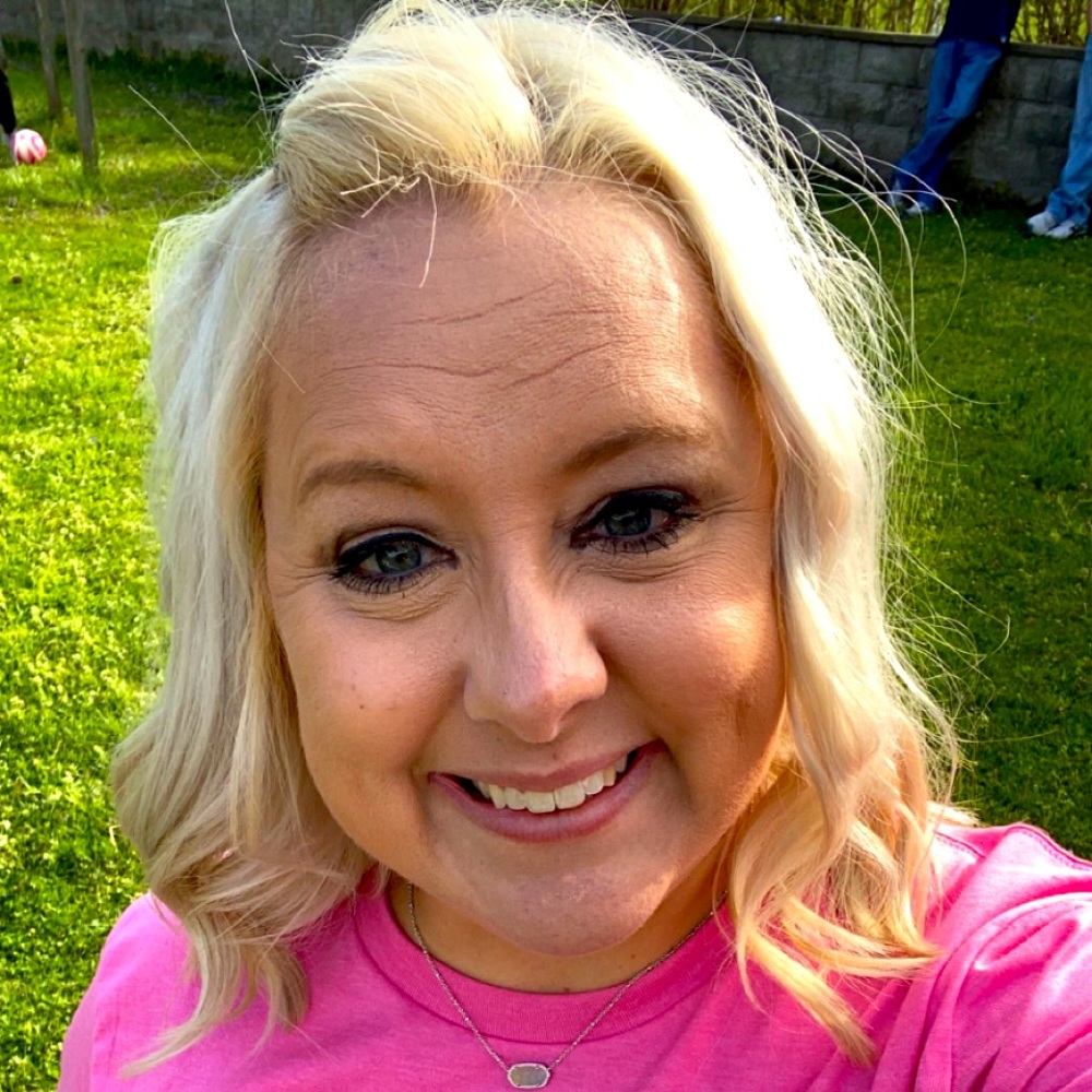 Meet your Posher, Casee